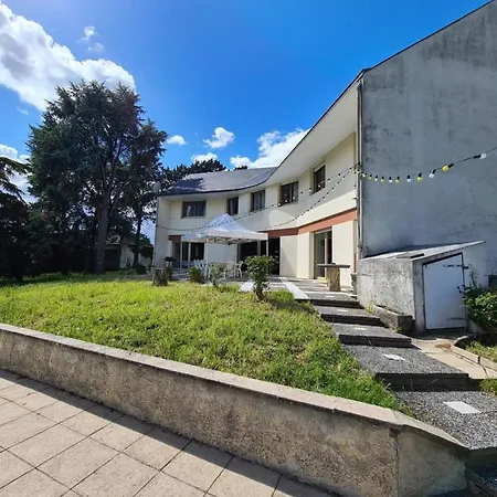 Villa 300 M2 Le Cluedo Grande Capacité 20 Couchages à 10 Km Du Puy Du Fou *